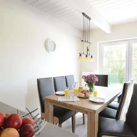 4 Bedroom Cozy In
